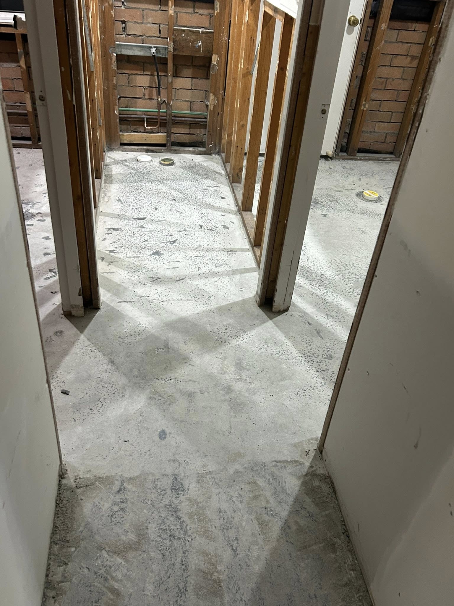 Flooring base preparation for better tile adhesion