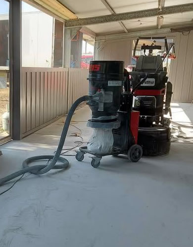 Industrial Vaccuum Cleaner inside a dirty house
